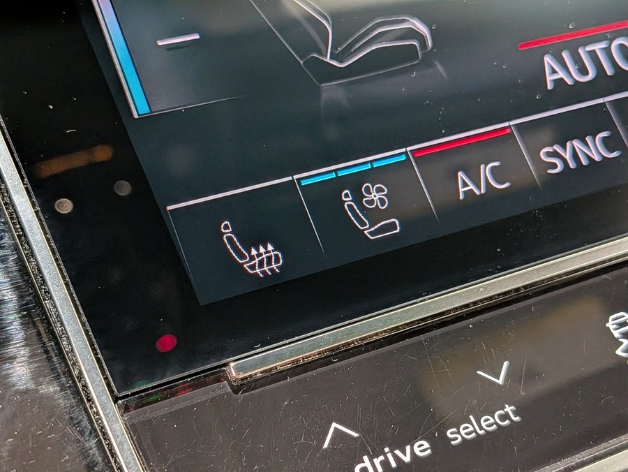 Audi RS Q8 4.0 TFSI quattro 2023 Noir