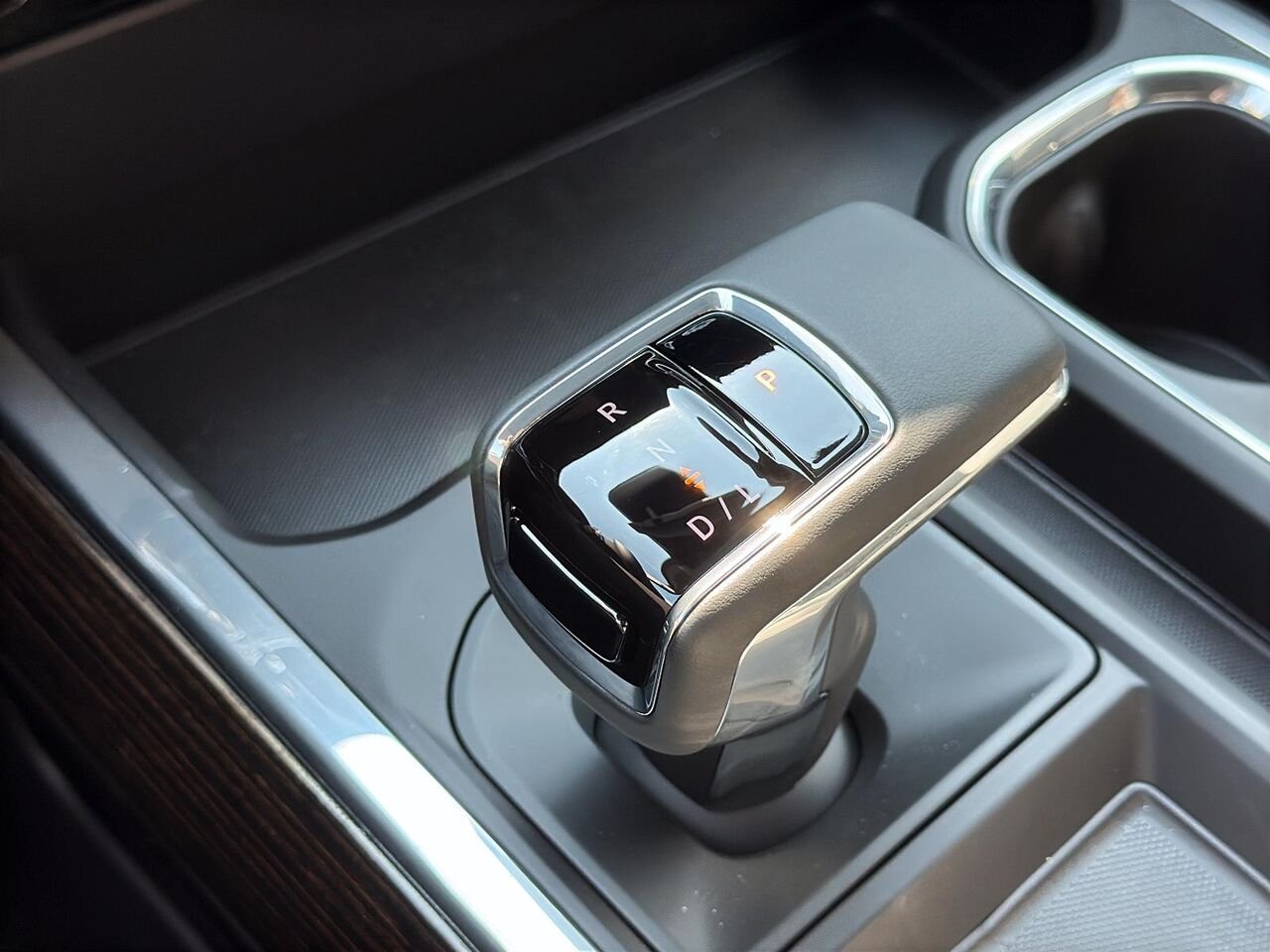 GMC Sierra 1500 Elevation cabine multiplace 4RM 147 po 2026 NOIR ONYX Saint-Hyacinthe - photo #12