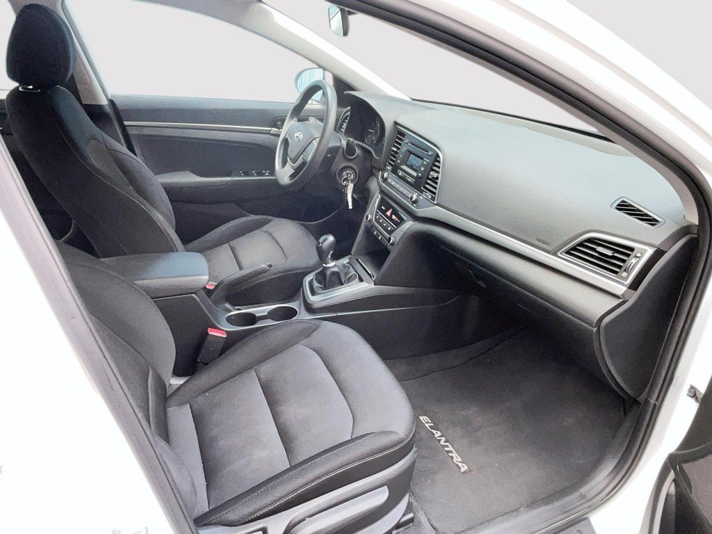 2017 Hyundai ELANTRA White Amos - photo #16