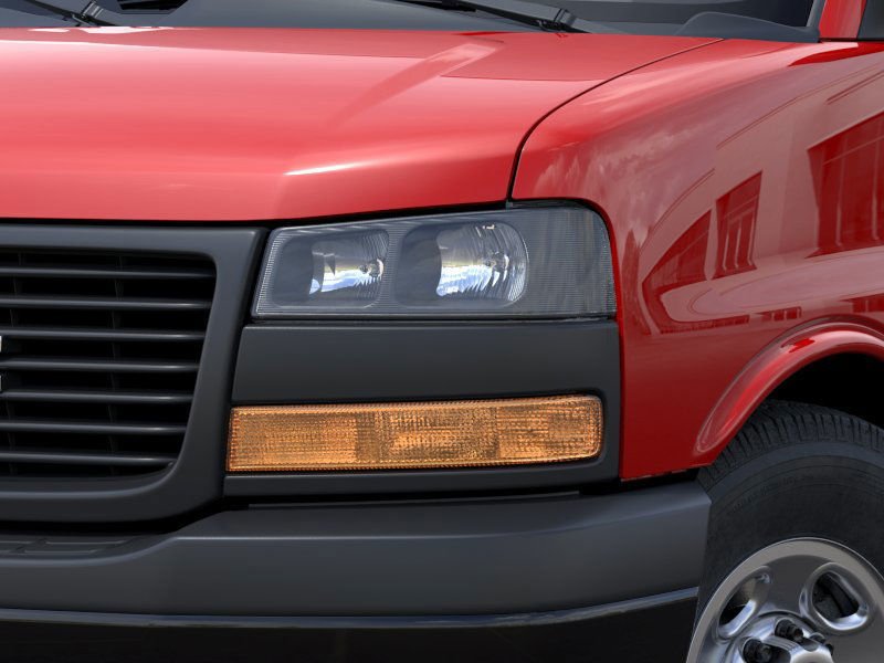2024 GMC Savana Cargo Van Onyx Black Saint-Eustache - photo #9