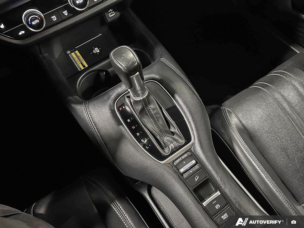 2024 Honda HR-V 2600116A | EX-L Navi gray Edmonton - photo #16