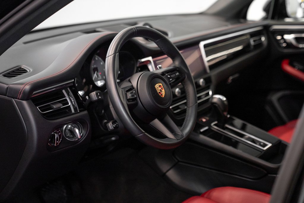 Porsche Macan S 2024 Noir Kirkland - photo #13