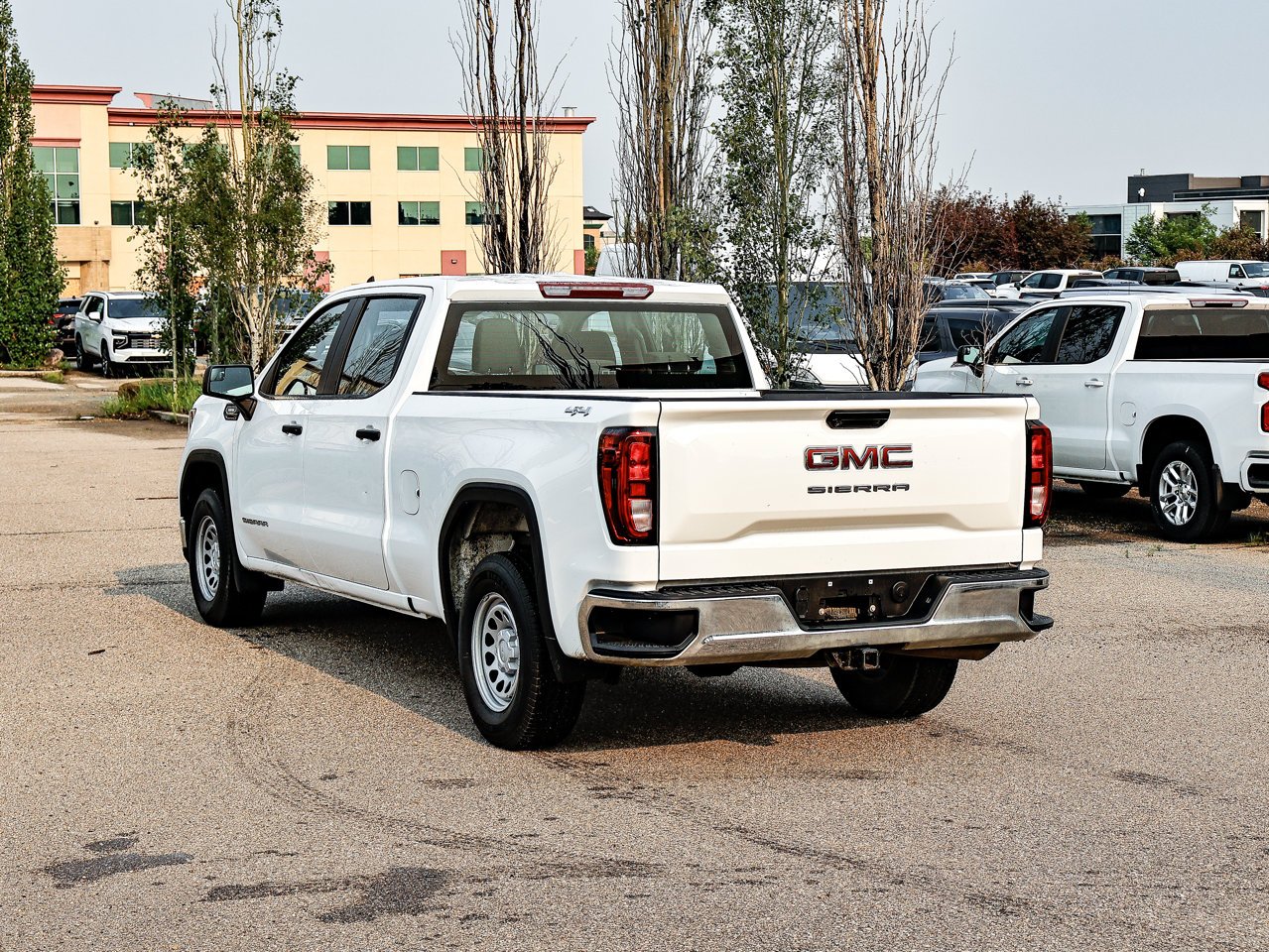 2024 GMC Sierra 1500 4WD Crew Cab 147 Pro White Sherwood Park - photo #10