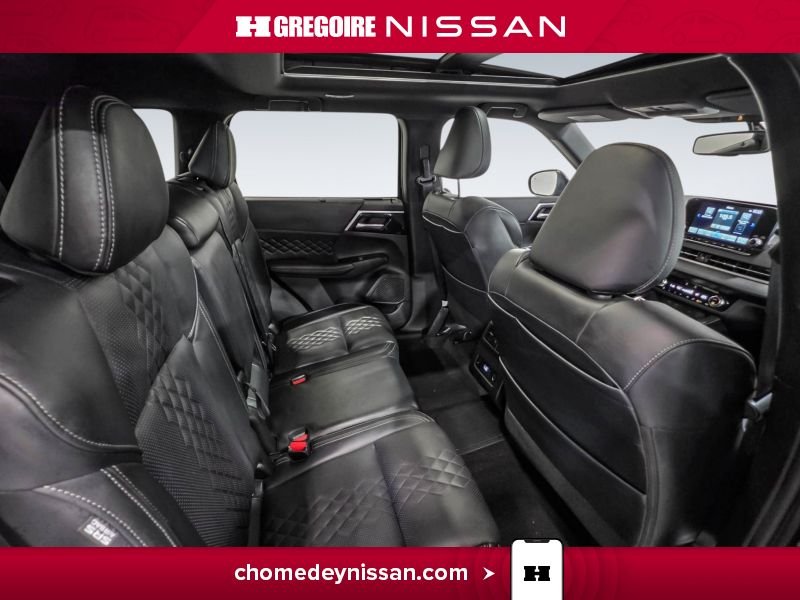 2024 Mitsubishi Outlander Black Saint-Eustache - photo #28