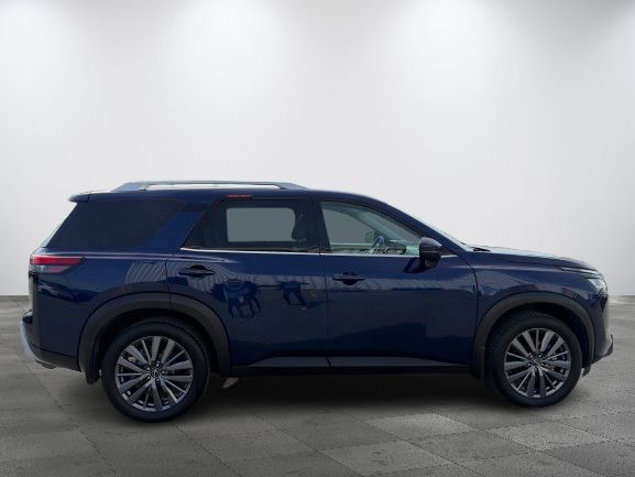 Nissan Pathfinder 2024