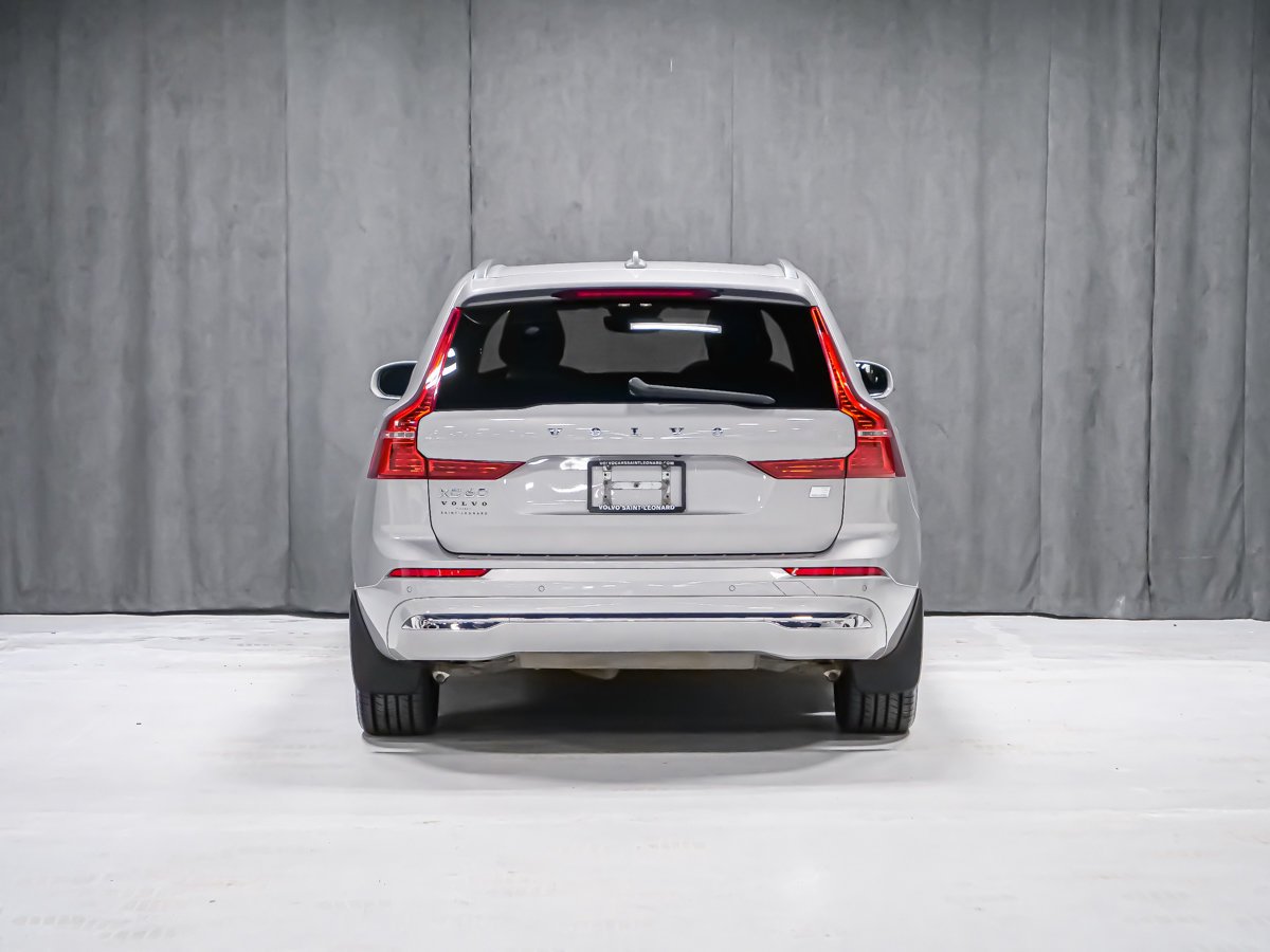 Volvo XC60 Recharge Inscription Expression 2022 Montréal - photo #4