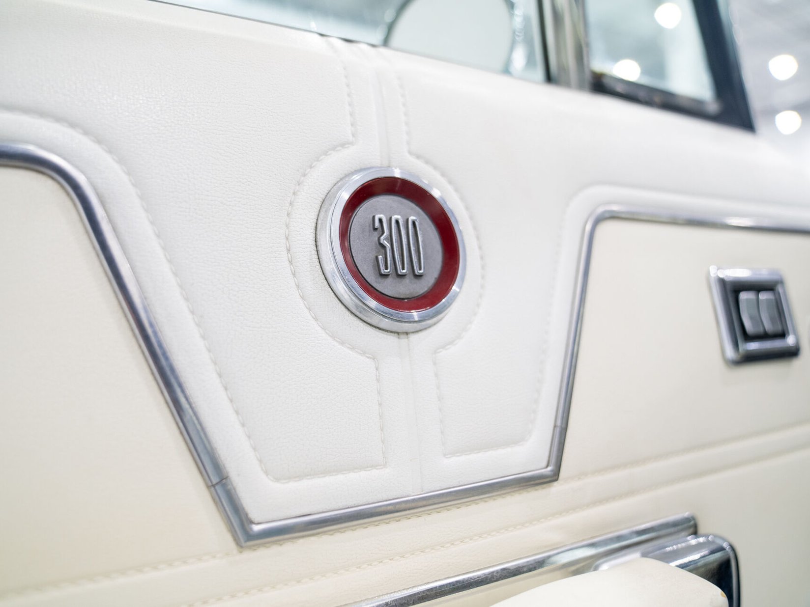 Chrysler 300 1969 Bleu Montréal - photo #51