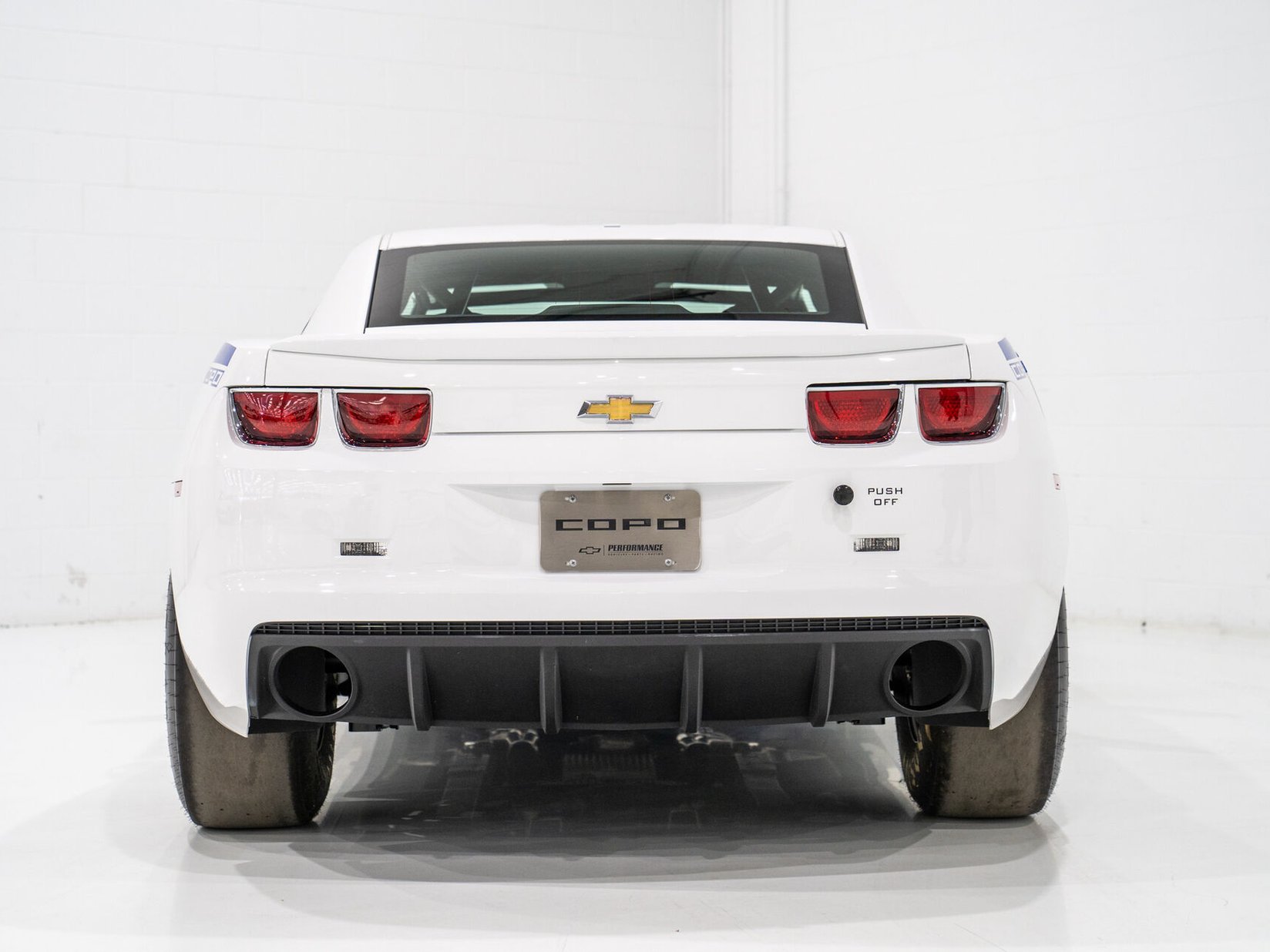 2012 Chevrolet COPO Camaro 327 #15 of 69 1 of 20 Voiture D'accélération d'usine / Exemple Neuf Jamais Couru **PRIX EN USD** White Montreal - photo #7