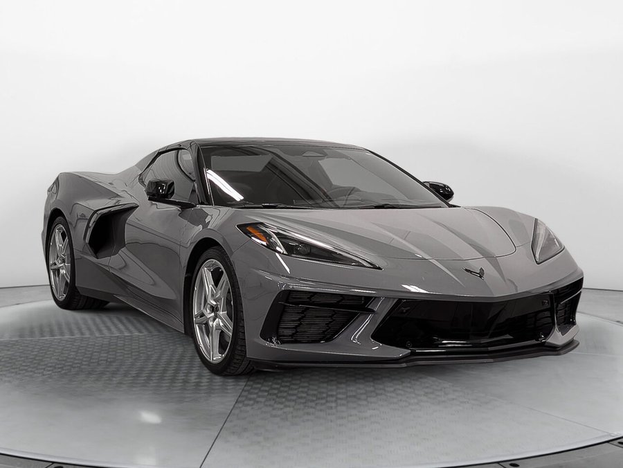 CHEVROLET CORVETTE STINGRAY CABRIOLET Exhaust Performance Suspension Active Bas Km 2024 GRIS LOUP DE MER- TRIPLE COUCHE