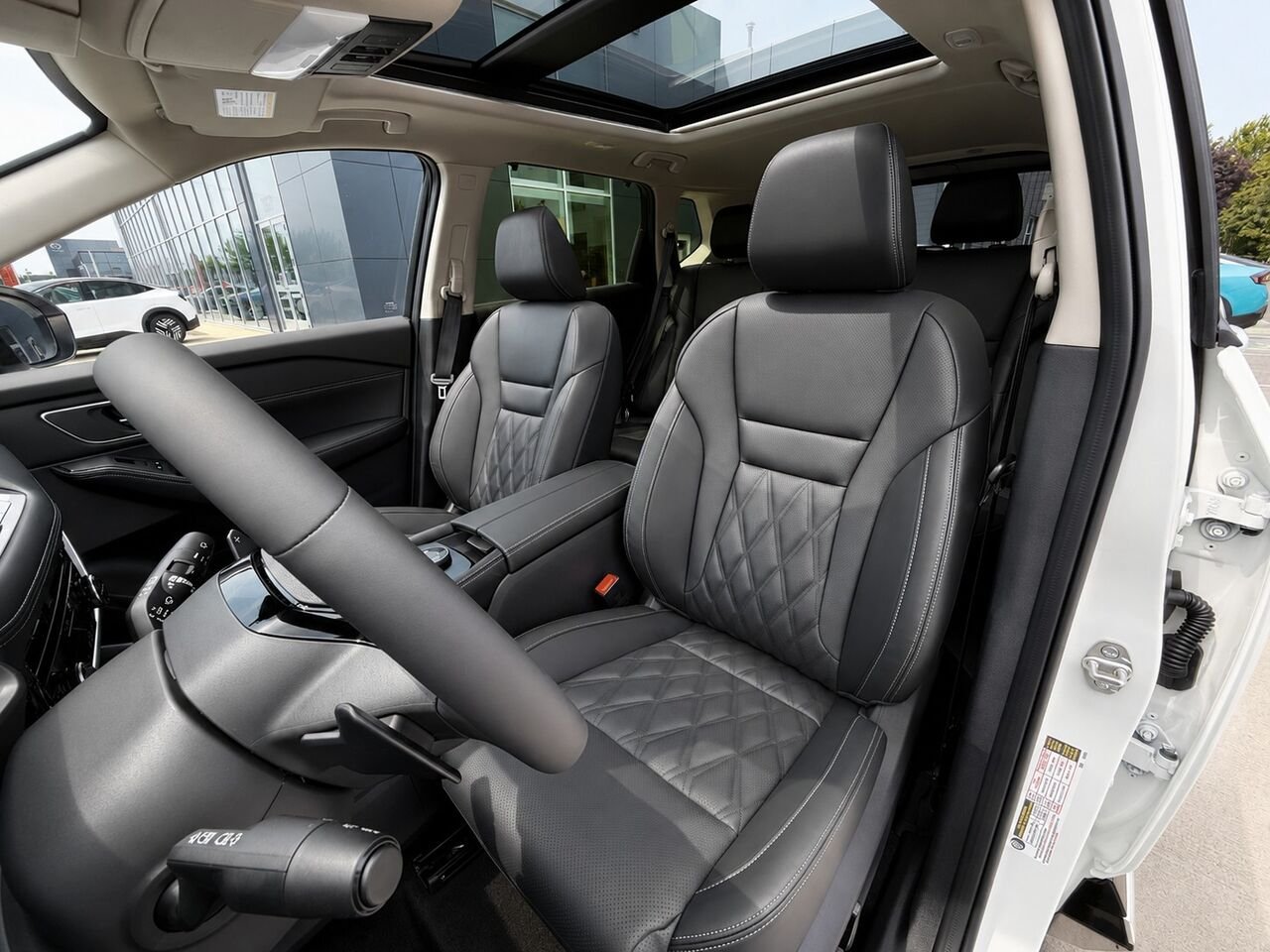 NISSAN Rogue ROGUE PLATINE 2026 Blanc Everest triple couche deux tons Châteauguay - photo #13
