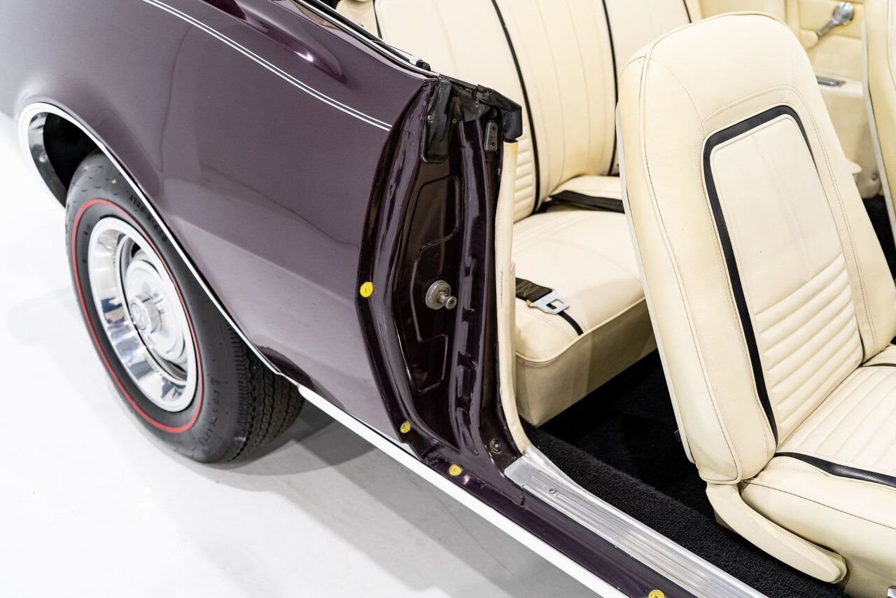 1967 Chevrolet Camaro PRIX EN USD Convertible Beautifully presented from former Restoration Purple Montreal - photo #74