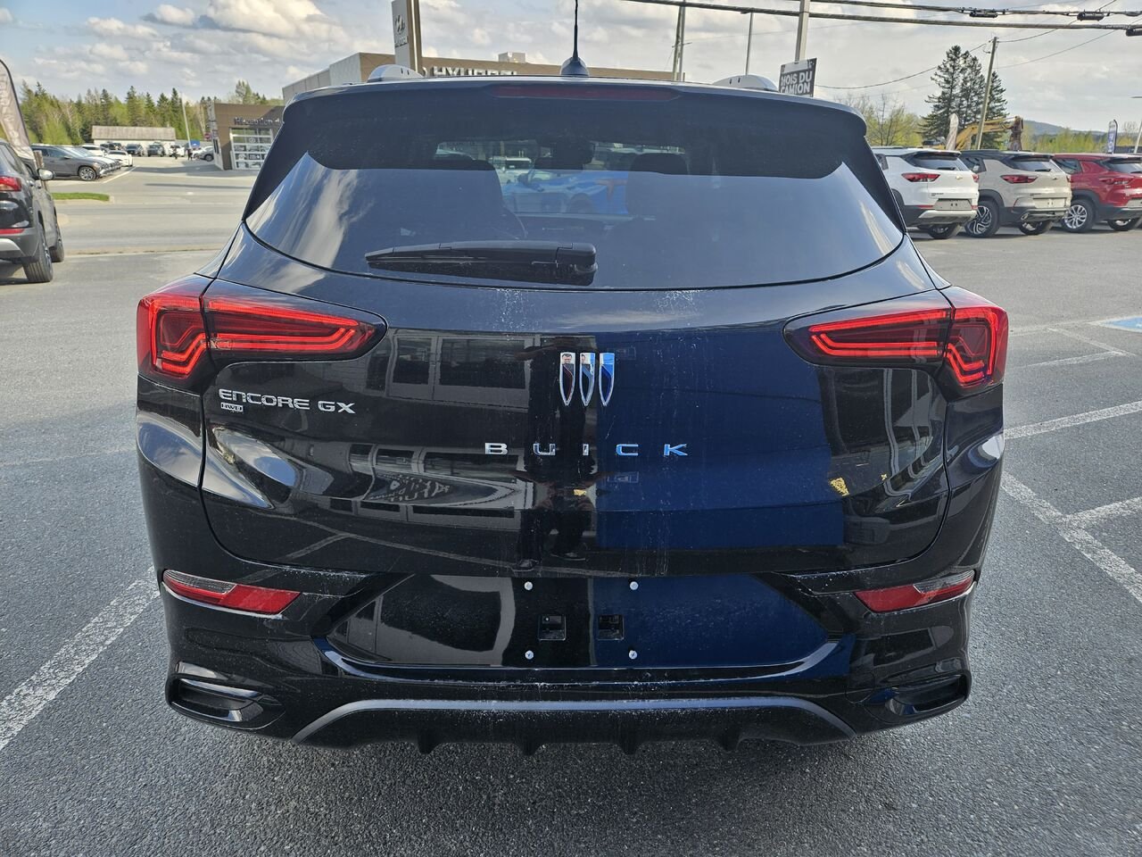 2026 Buick Encore GX Tourisme sport 4 portes TI Ebony Twilight Metallic Thetford Mines - photo #3