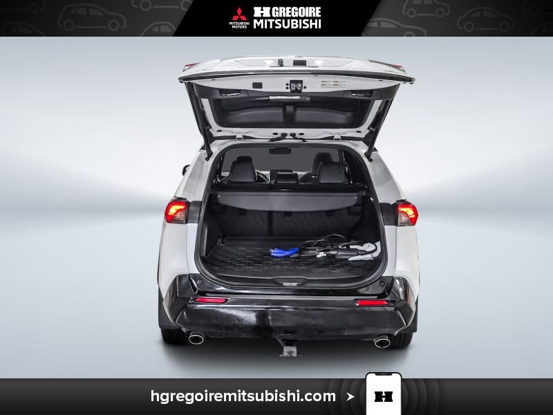 2023 Toyota RAV4 Prime White Blainville - photo #28