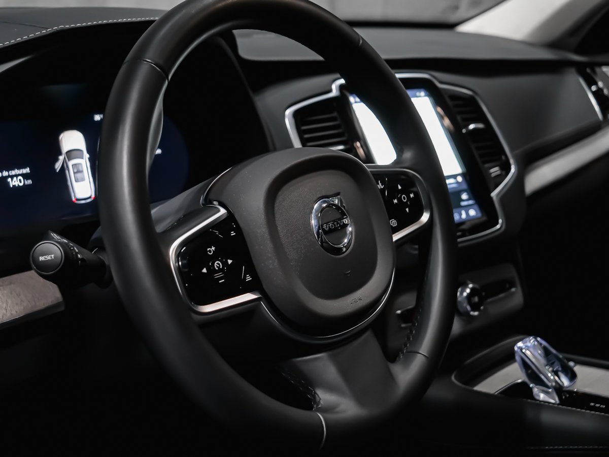 Volvo XC90 Plug-In Hybrid T8 ULTRA BRIGHT LOUNGE 2025 Gris Montréal - photo #8
