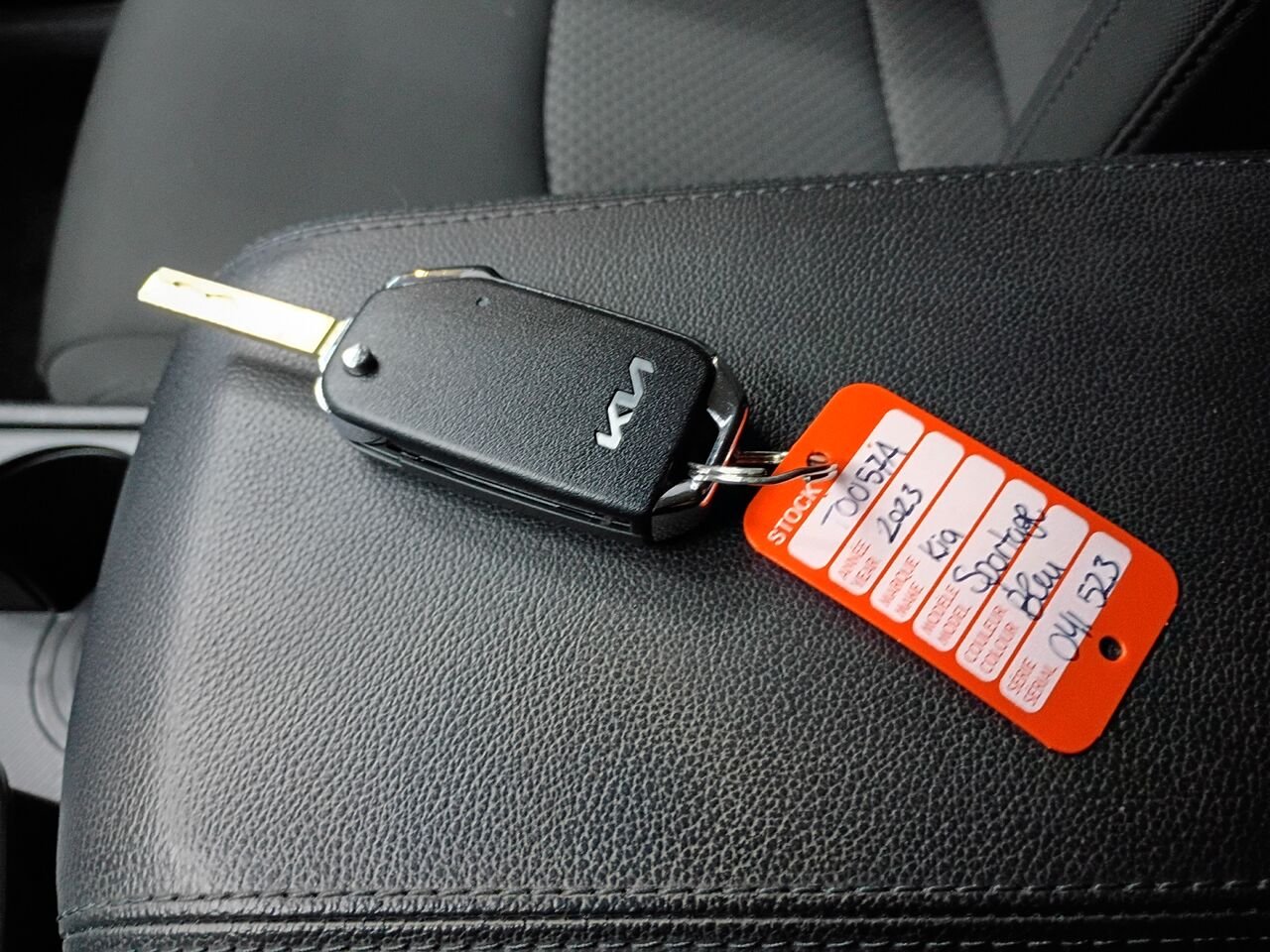 2023 Kia Sportage Blue Blainville - photo #28