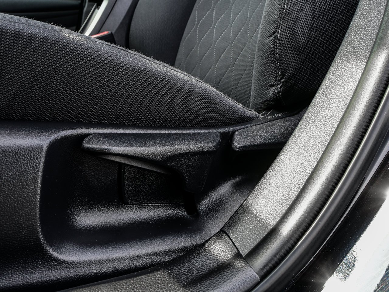 2024 Toyota Corolla LE CVT Black Sherwood Park - photo #16