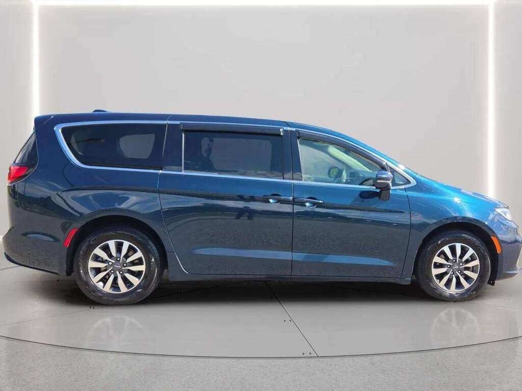 Chrysler Pacifica 2022 Bleu Gatineau - photo #5