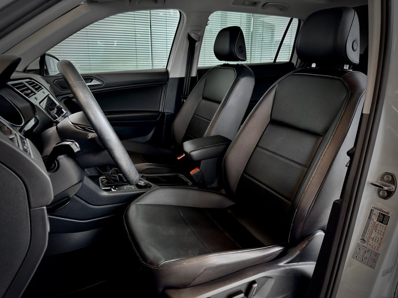 Volkswagen Tiguan 2021 Blanc Notre-Dame-des-Prairies - photo #16