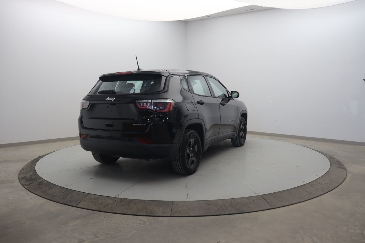 Jeep Compass NIV 3C4NJCAB3LT114859 2020 Noir Baie-Comeau - photo #3
