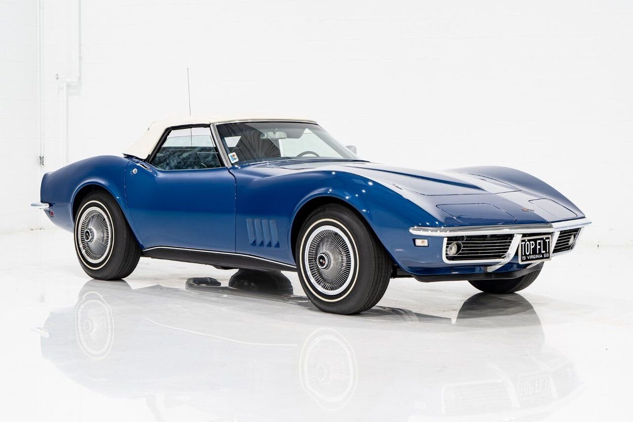 Chevrolet Corvette *PRIX EN USD* Matching numbers Top flight with extensive documentation 1968 Bleu Montréal - photo #61