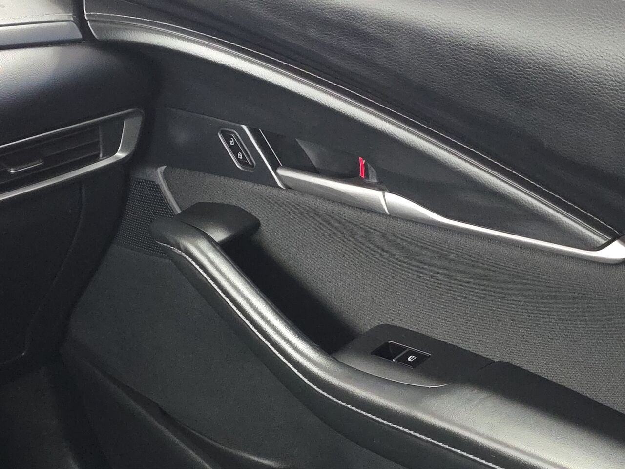2025 Mazda CX-30 GX TI, Bluetooth, Cruise control, Commande audio au volant Grey Val-David - photo #18