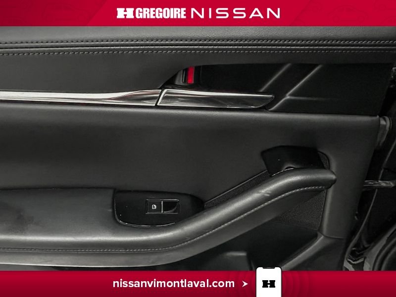 2022 Mazda 3 Black Laval - photo #17