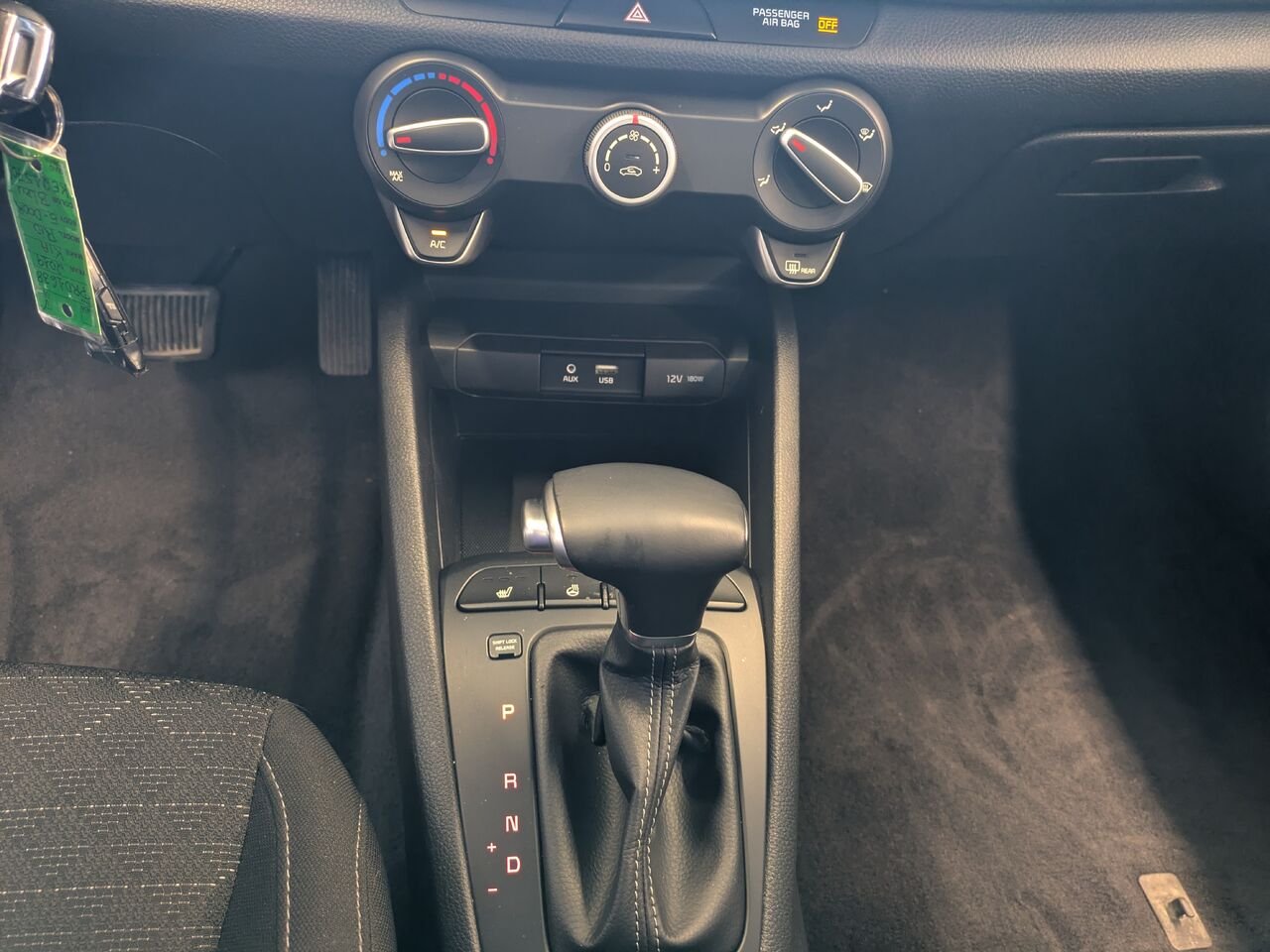 Kia Rio 5 portes 2019 Bleu Gatineau - photo #9