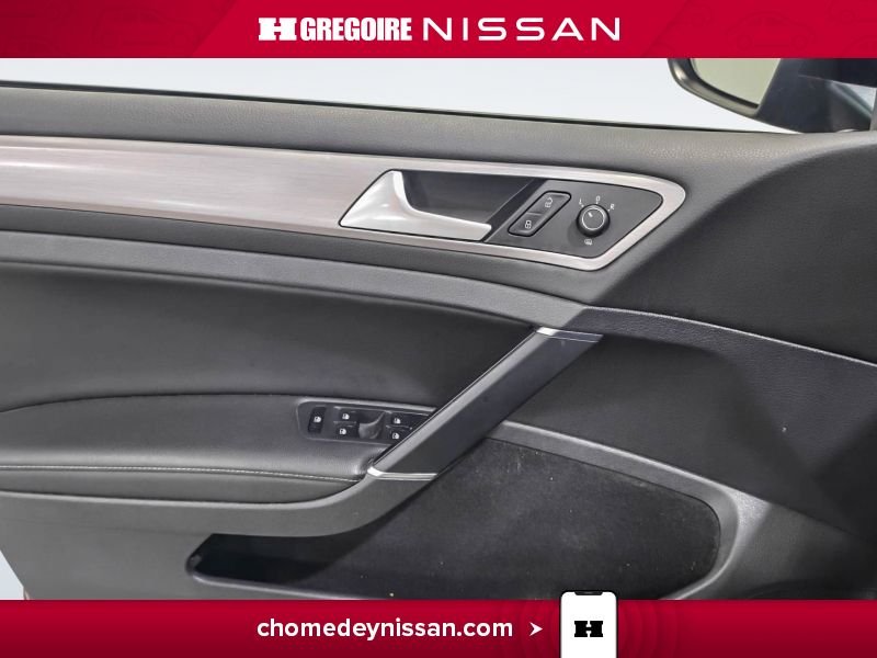 2016 Volkswagen Golf Black Saint-Eustache - photo #12