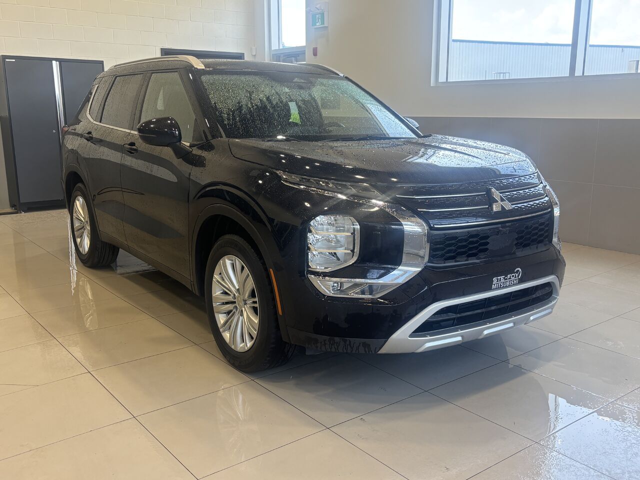 2024 Mitsubishi Outlander