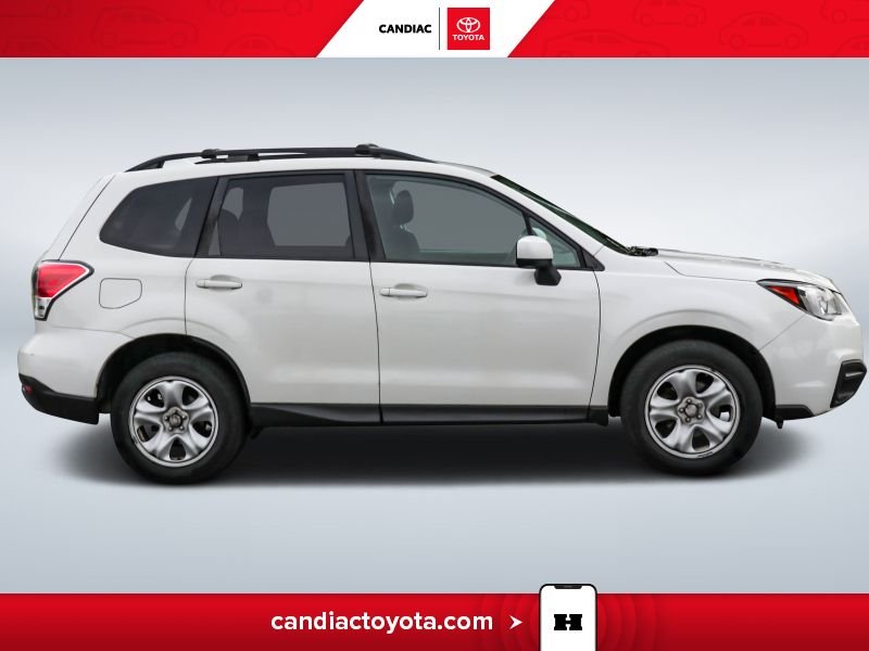2017 Subaru Forester White Saint-Eustache - photo #10