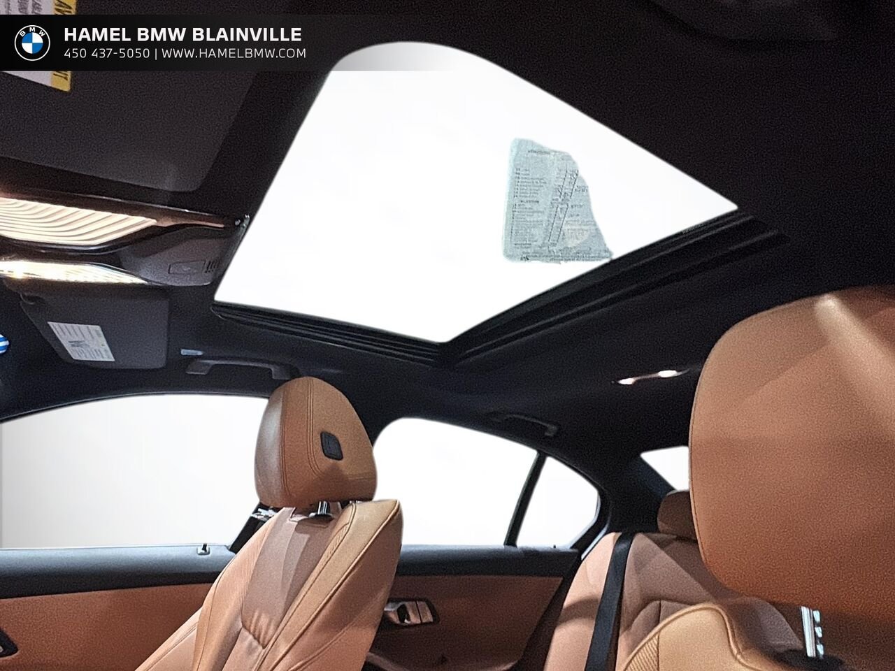 BMW 3 Series 330i xDrive berline 2023 Blanc Blainville - photo #15