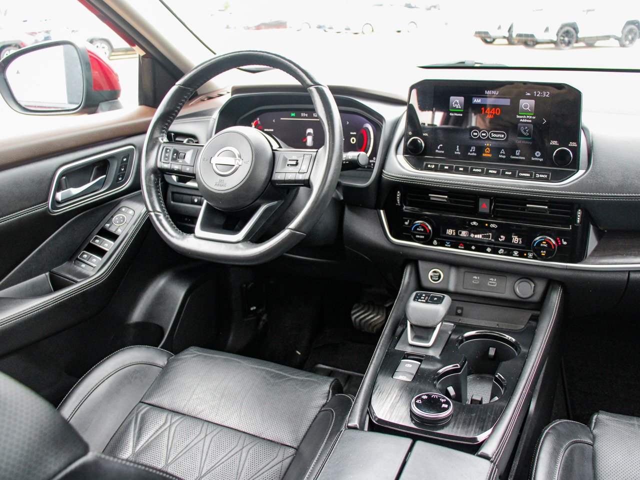 2023 Nissan Rogue AWD Platinum Grey Sherwood Park - photo #34