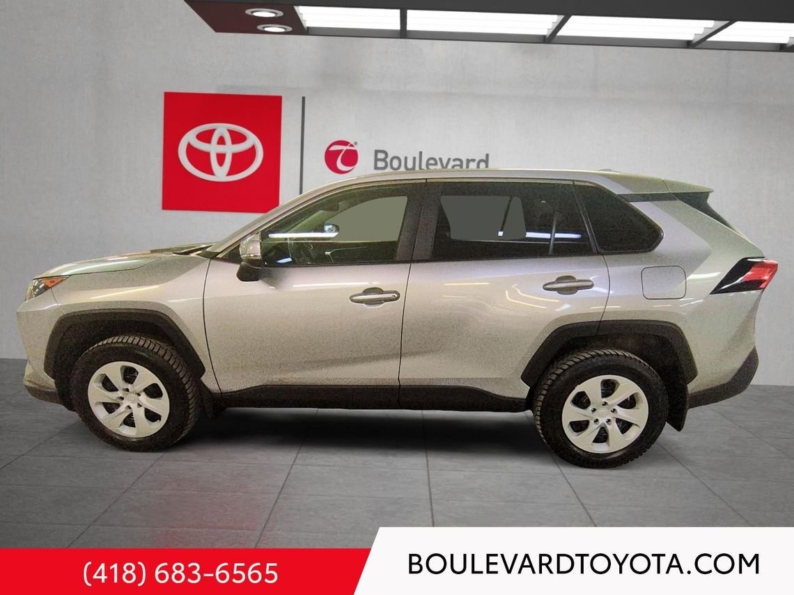 Toyota RAV4 531712-119 | LE, AWD 2024 Ciel argent métallisé Québec - photo #10