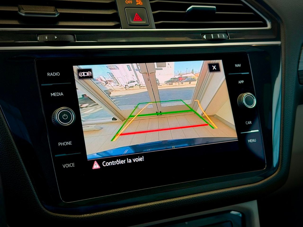 Volkswagen Tiguan 2024 Bleu Notre-Dame-des-Prairies - photo #34