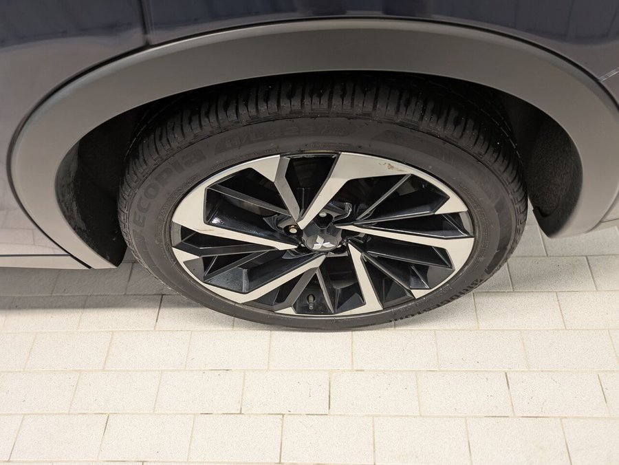 Mitsubishi Outlander PHEV SEL AWD 2024