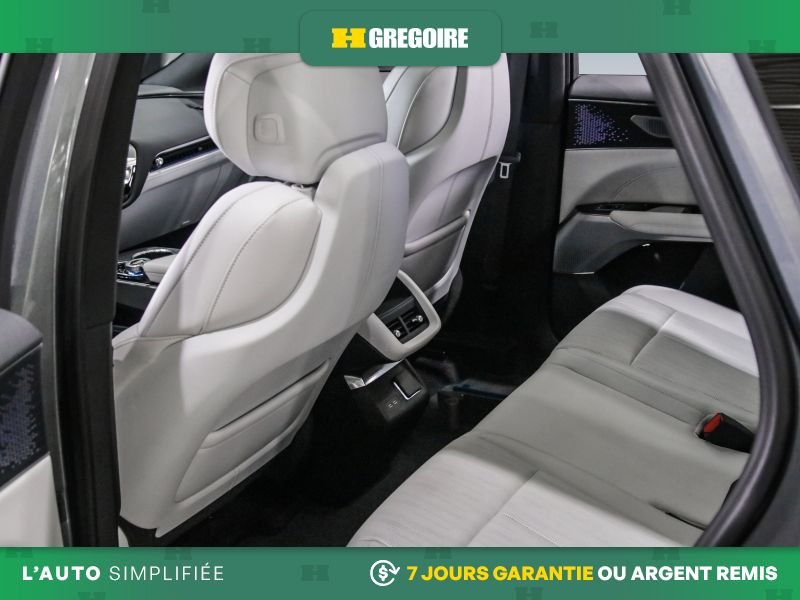 Cadillac LYRIQ 2023 Noir Saint-Eustache - photo #25