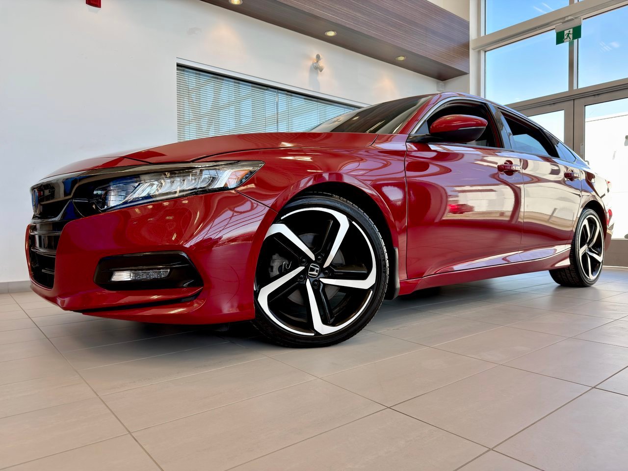 Honda Accord Sedan 2019 Rouge Notre-Dame-des-Prairies - photo #25