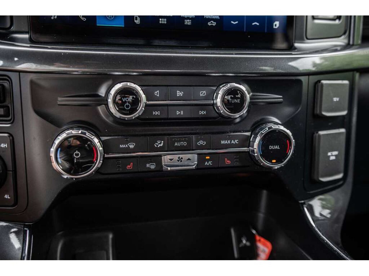2023 Ford F-150 Black Sainte-Julienne - photo #28