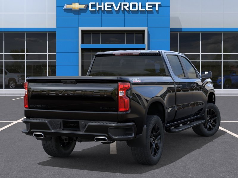 CHEVROLET Silverado 1500 Custom Trail Boss cabine multiplace 4RM 157 po 2026 NOIR