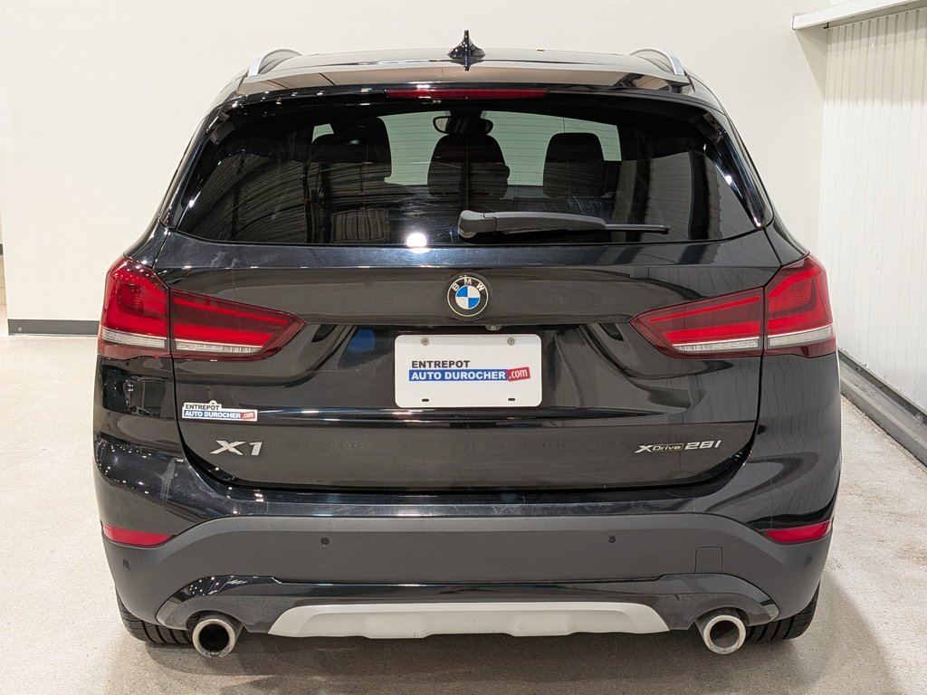 2020 BMW X1 xDrive28i Sports Activity Vehicle Black Val-David - photo #5