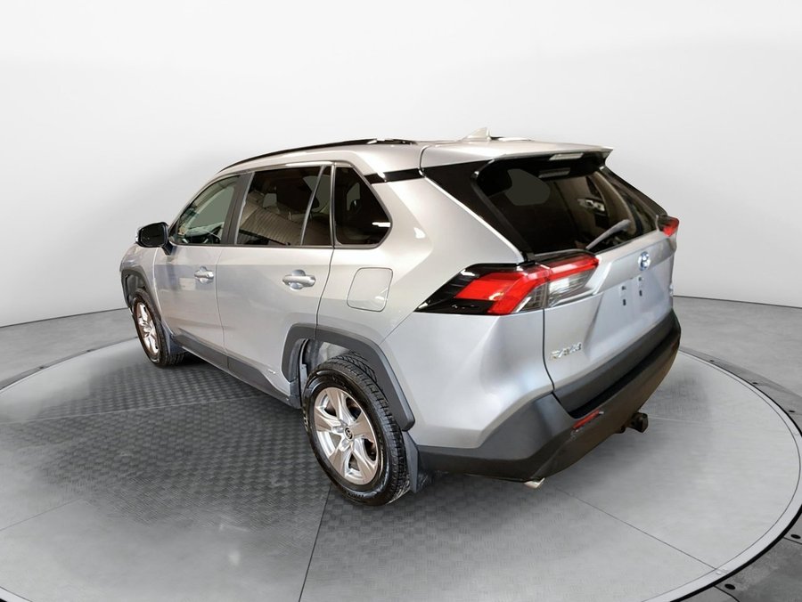 2022 Toyota RAV4 2022 Silver Sky Metallic