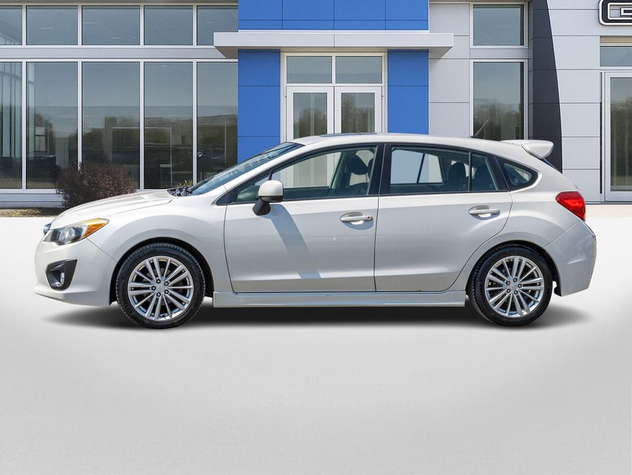 Subaru Impreza Wagon 5dr Auto 2.0i Premium 2014