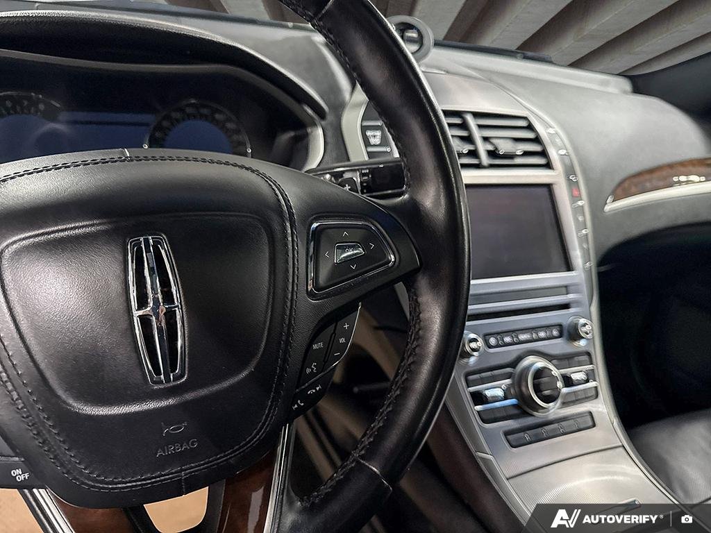 2019 Lincoln MKZ 2601939A | Reserve Red Edmonton - photo #15