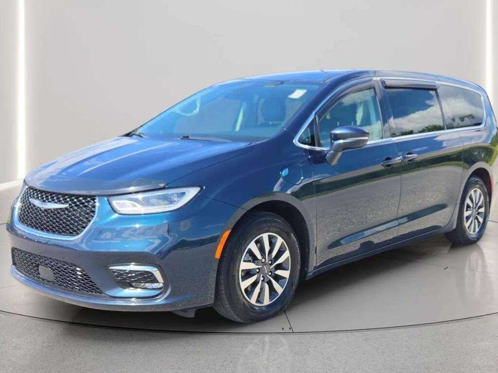 Chrysler Pacifica 2022 Bleu Gatineau - photo #0