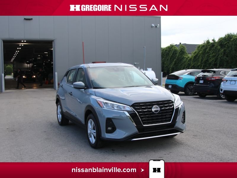 Nissan Kicks 2024 Gris Saint-Eustache - photo #0