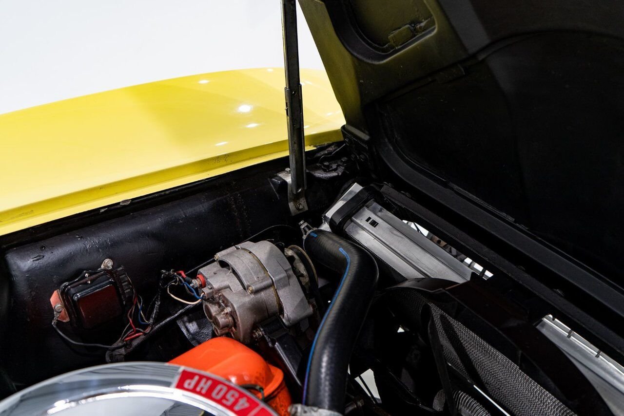 Chevrolet Corvette Matching# 427/425HP IP Code **PRICE IN USD** 1966 Jaune Montréal - photo #60