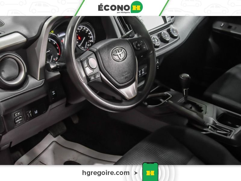Toyota Rav 4 2018 Rouge Saint-Eustache - photo #16