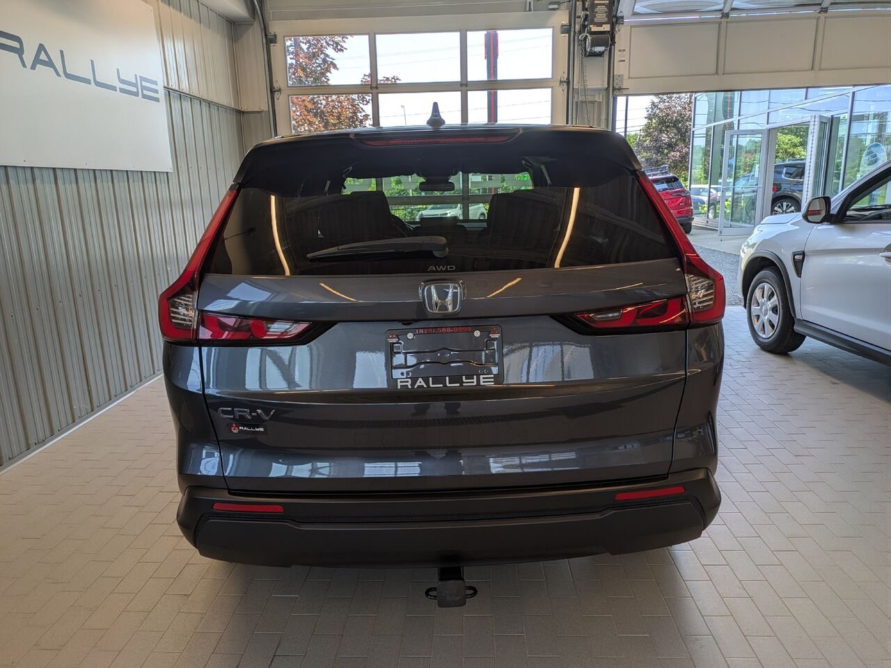 2023 Honda CR-V Grey Gatineau - photo #2