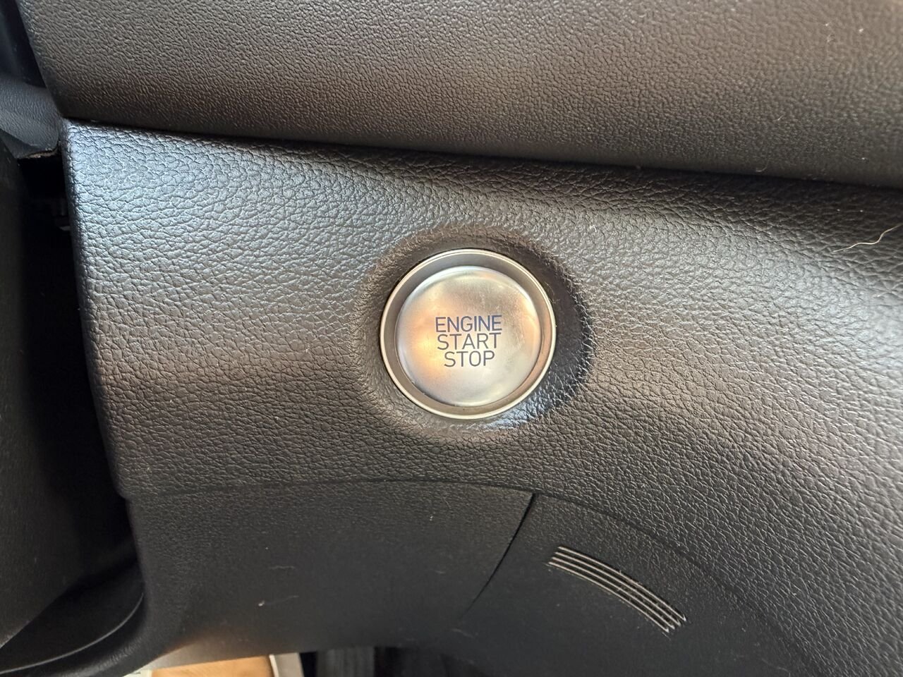 2023 Hyundai Santa Fe White Thetford Mines - photo #21