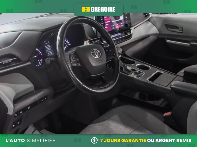 Toyota Sienna 821057 | LE AWD AUTO A/C MAGS CAM RECUL BLUETOOTH 2023 Noir Laval - photo #21